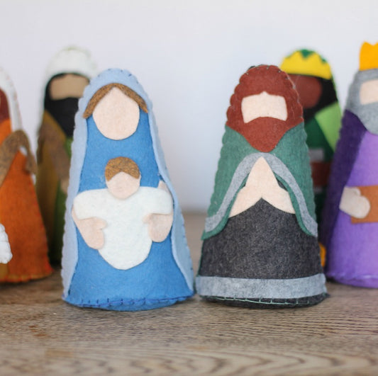 DIGITAL COPY: Felt Nativity Set Pattern and Instructions